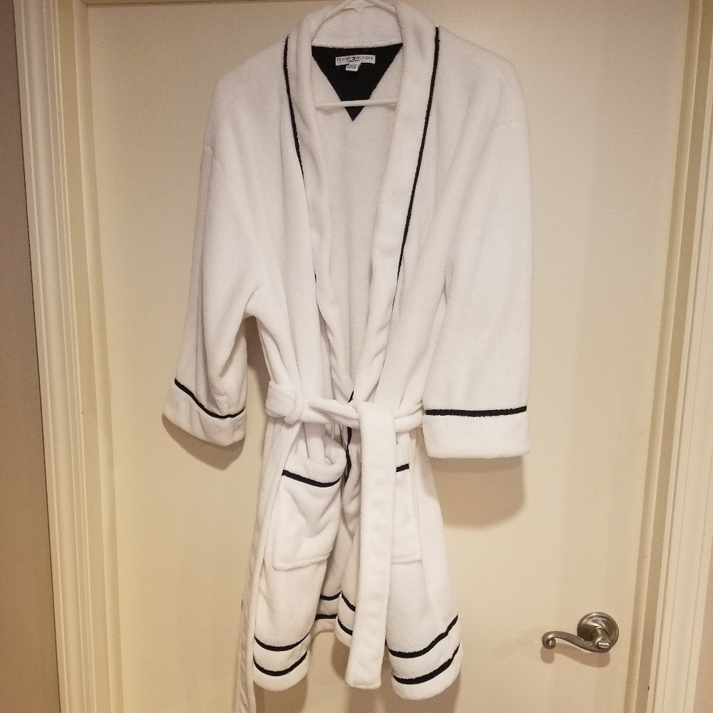 Plush Tommy HIlfiger White Robe